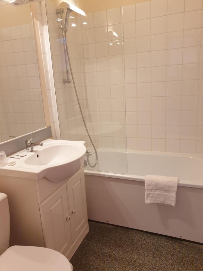 Hotel Hermance Bellegarde-sur-Valserine Esterno foto